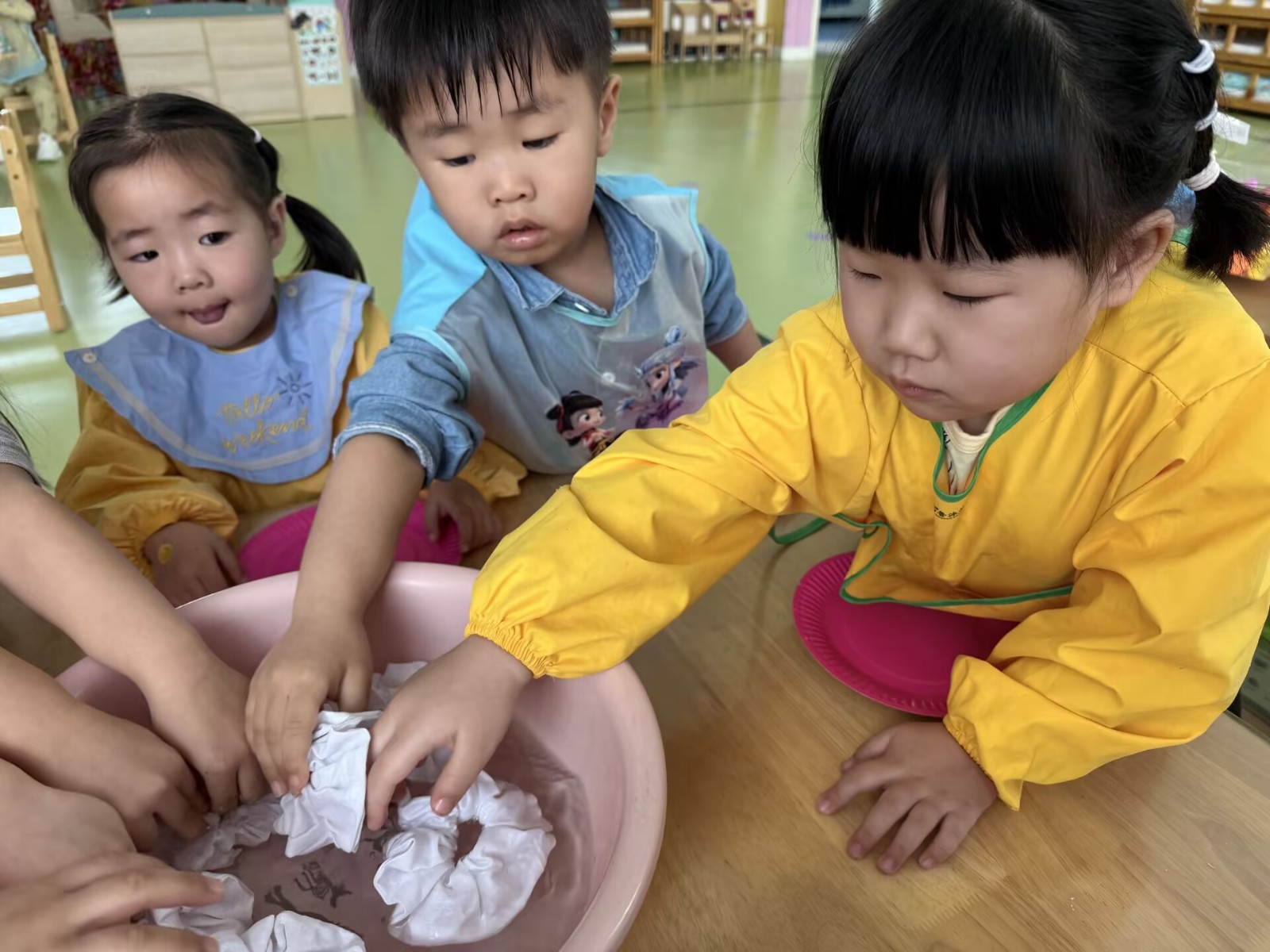 2026.4.7小四班扎染